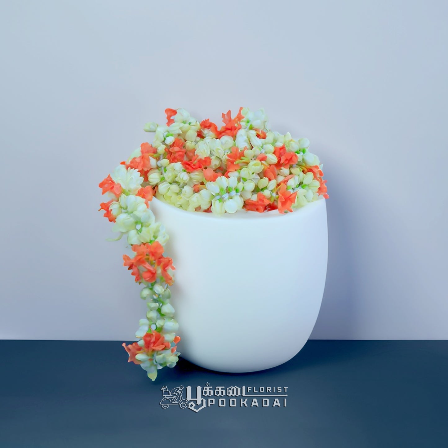 Fresh Jasmine & Kanakamparam Strings - Pookadai Florist Toronto