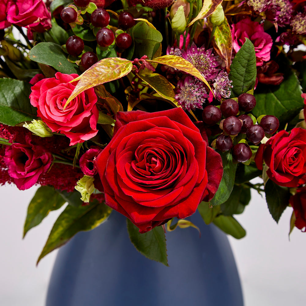 Love More Luxury Bouquet - Pookadai Florist Toronto