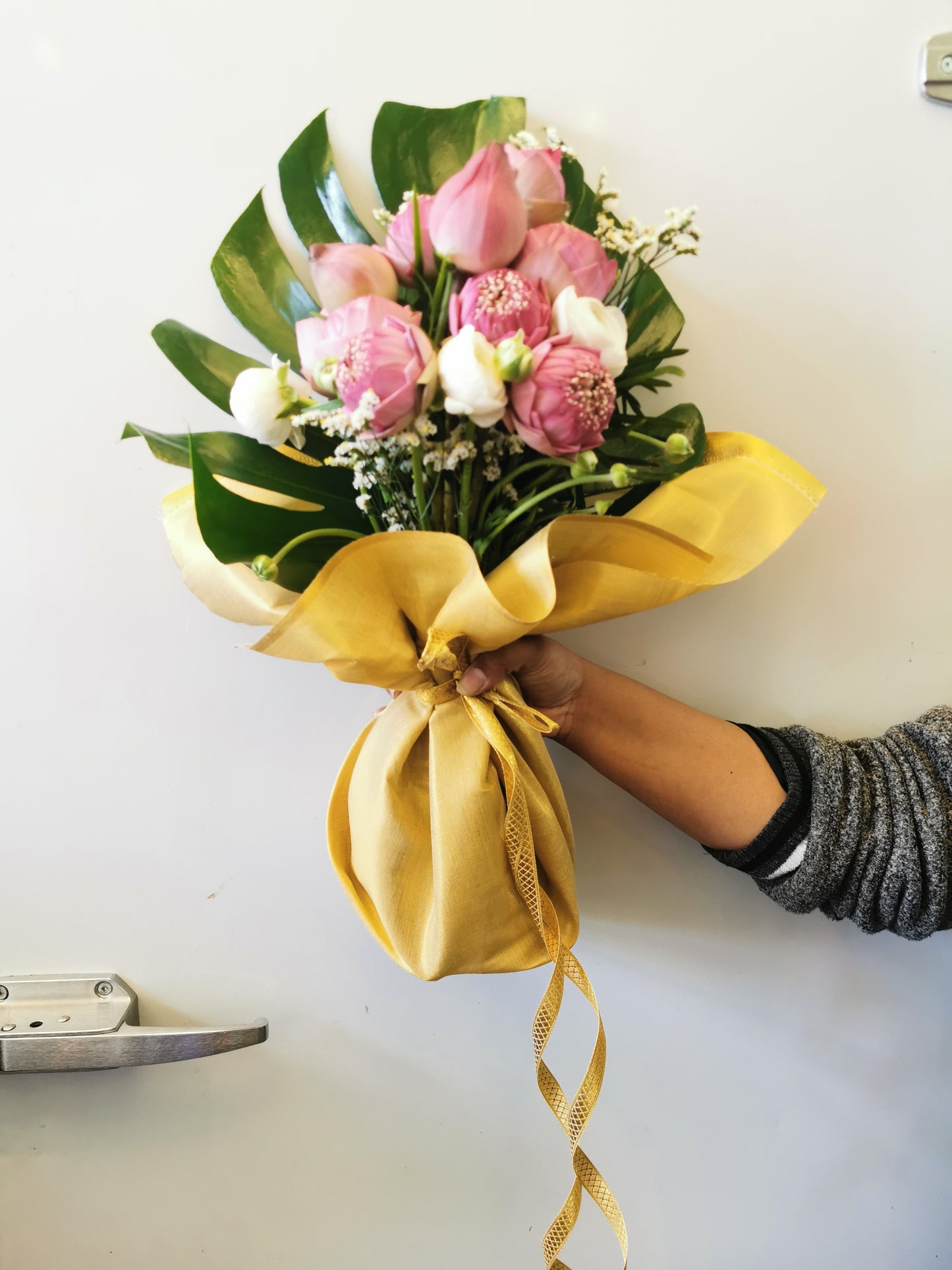 Lotus Luxe - Pookadai Florist Toronto
