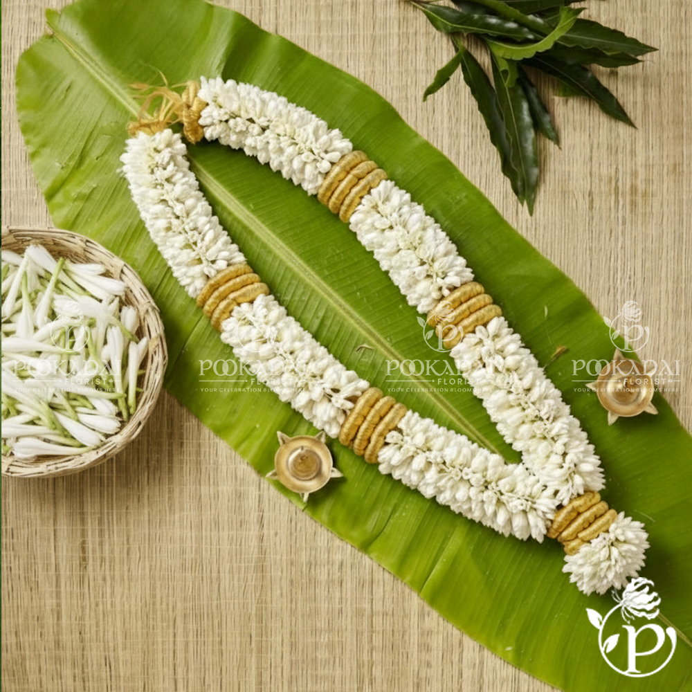 Pooja Garland - White Sampanki ( Indian Tube Rose ) | Tuberose Garland | Sampangi Maalai | Rajnigandha Mala