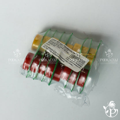 Kumkum Turmeric Leaf Set | Betel Leaf Set | Vetrilai Set | Paan Patta Set – Small & Large