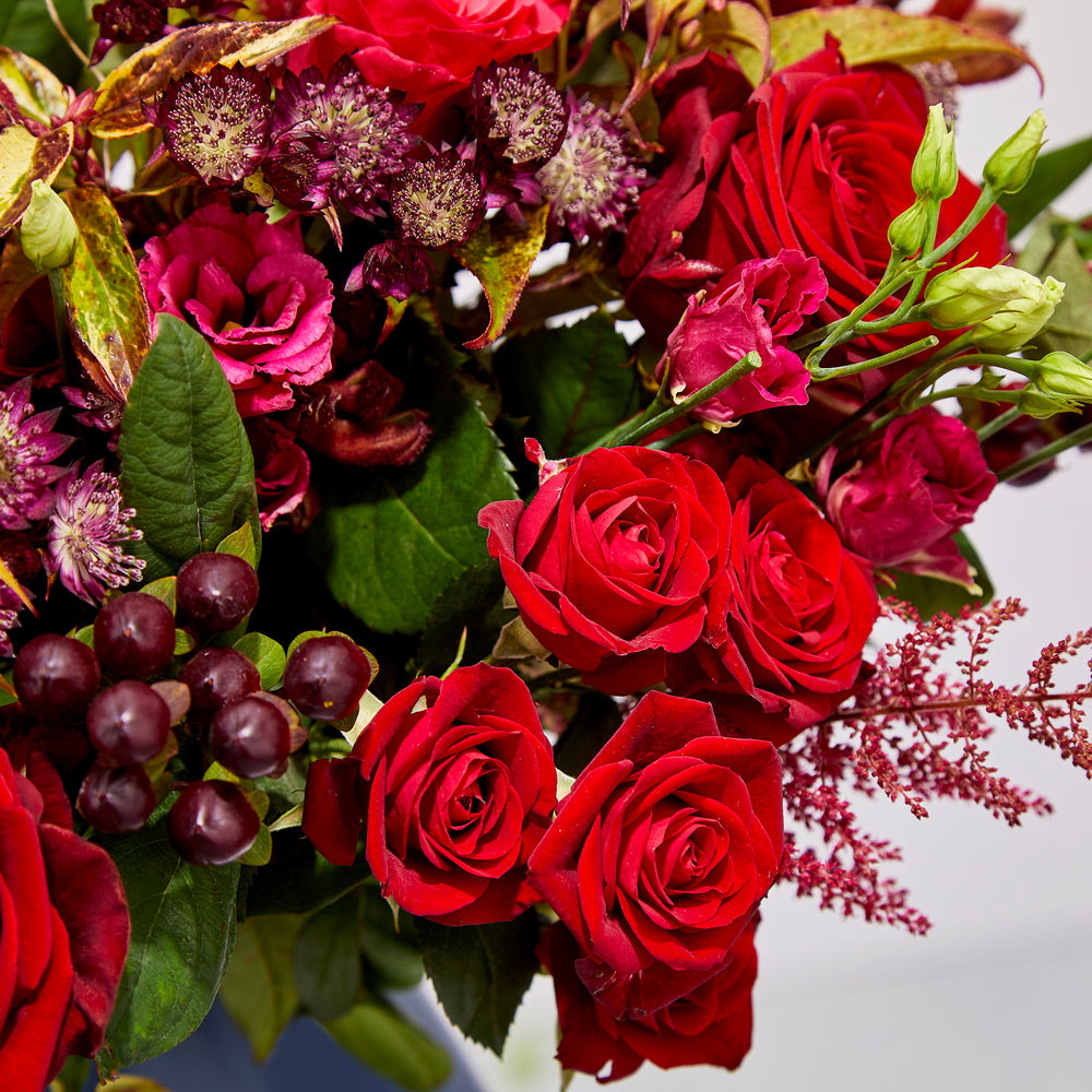 Love More Luxury Bouquet - Pookadai Florist Toronto